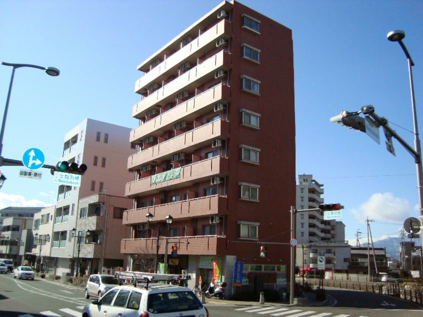  ロワール中央ビル