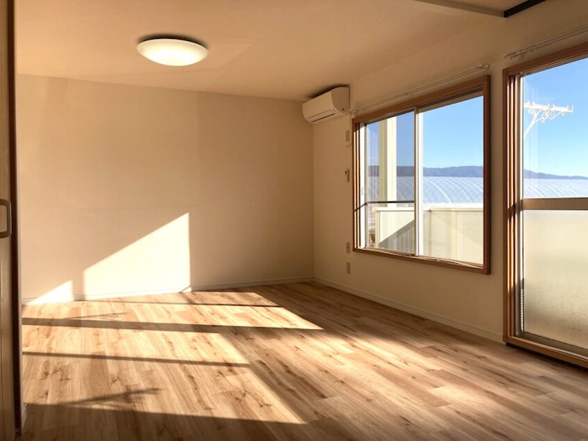  フレグランス・ニュービレッジ