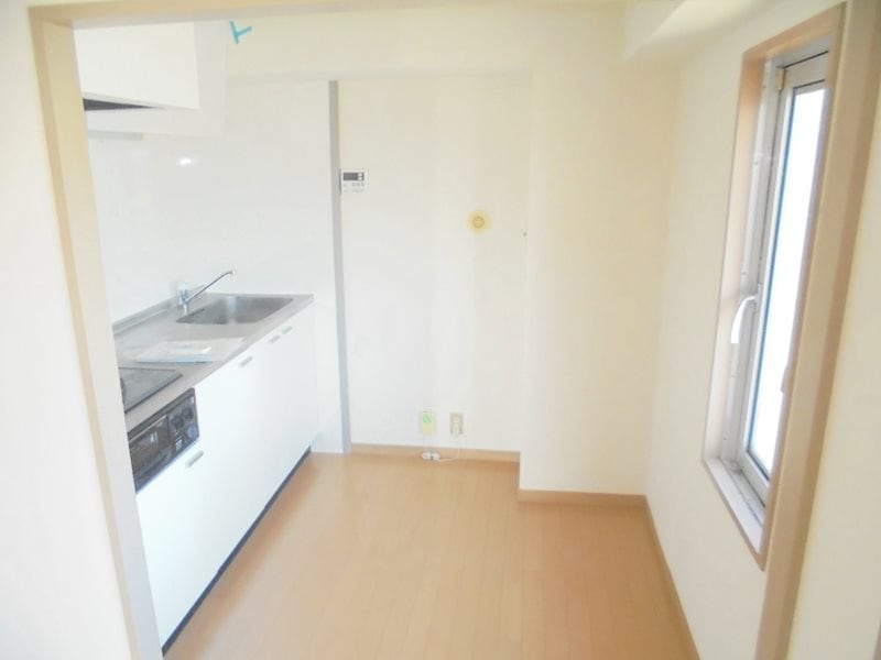  コーポイワマアメニー