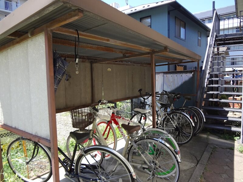  波多腰アパート