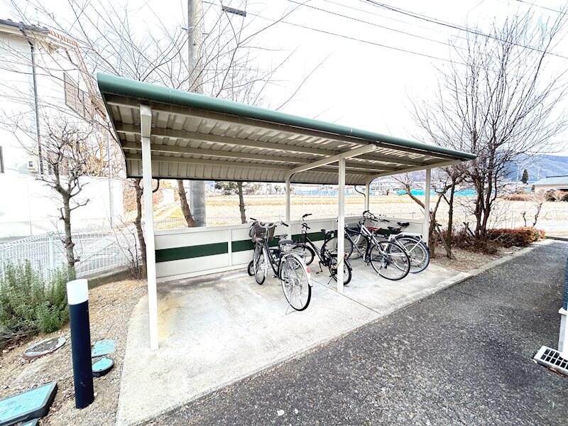  ベルク・ヴィラ Ａ棟