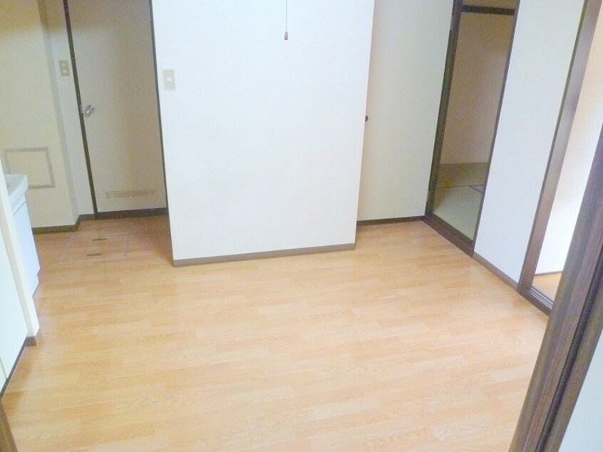  フレグランス平田