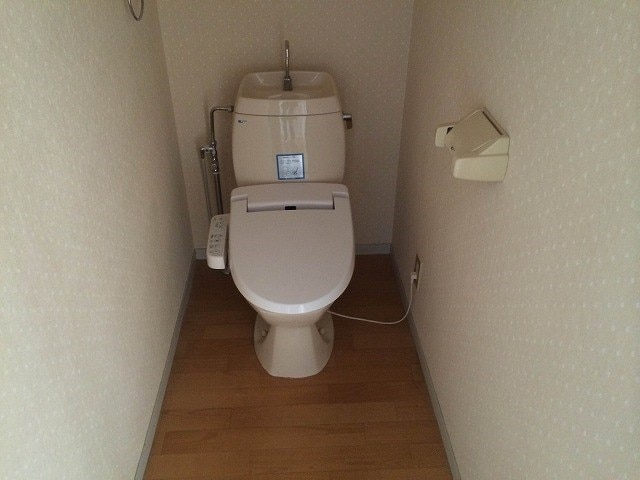  メゾンオータムＢ