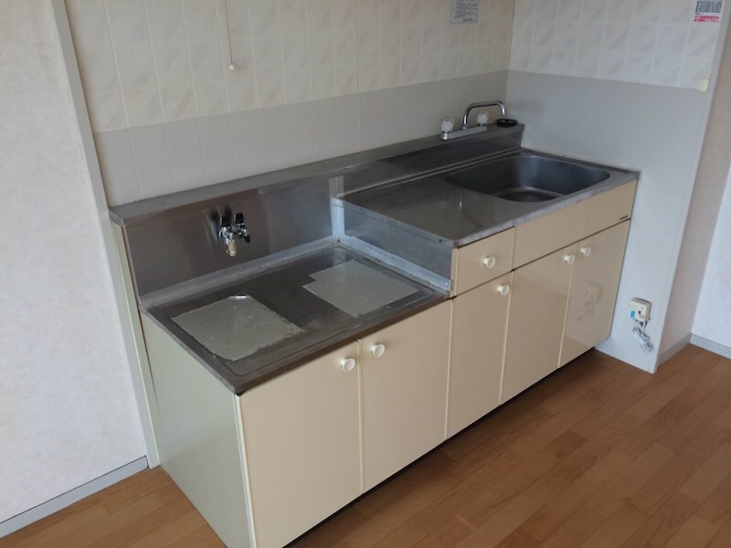  メゾンオータムＢ