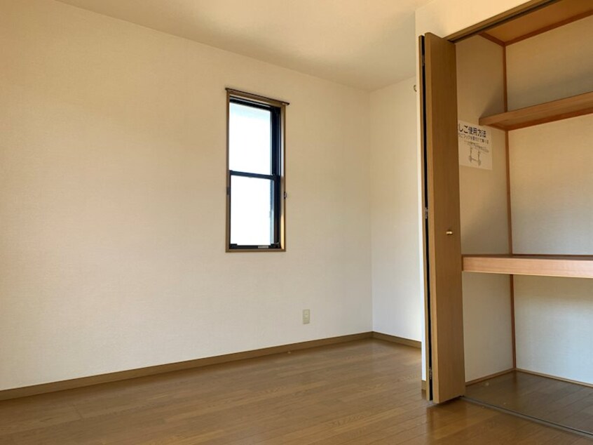  ハイランドタウンE