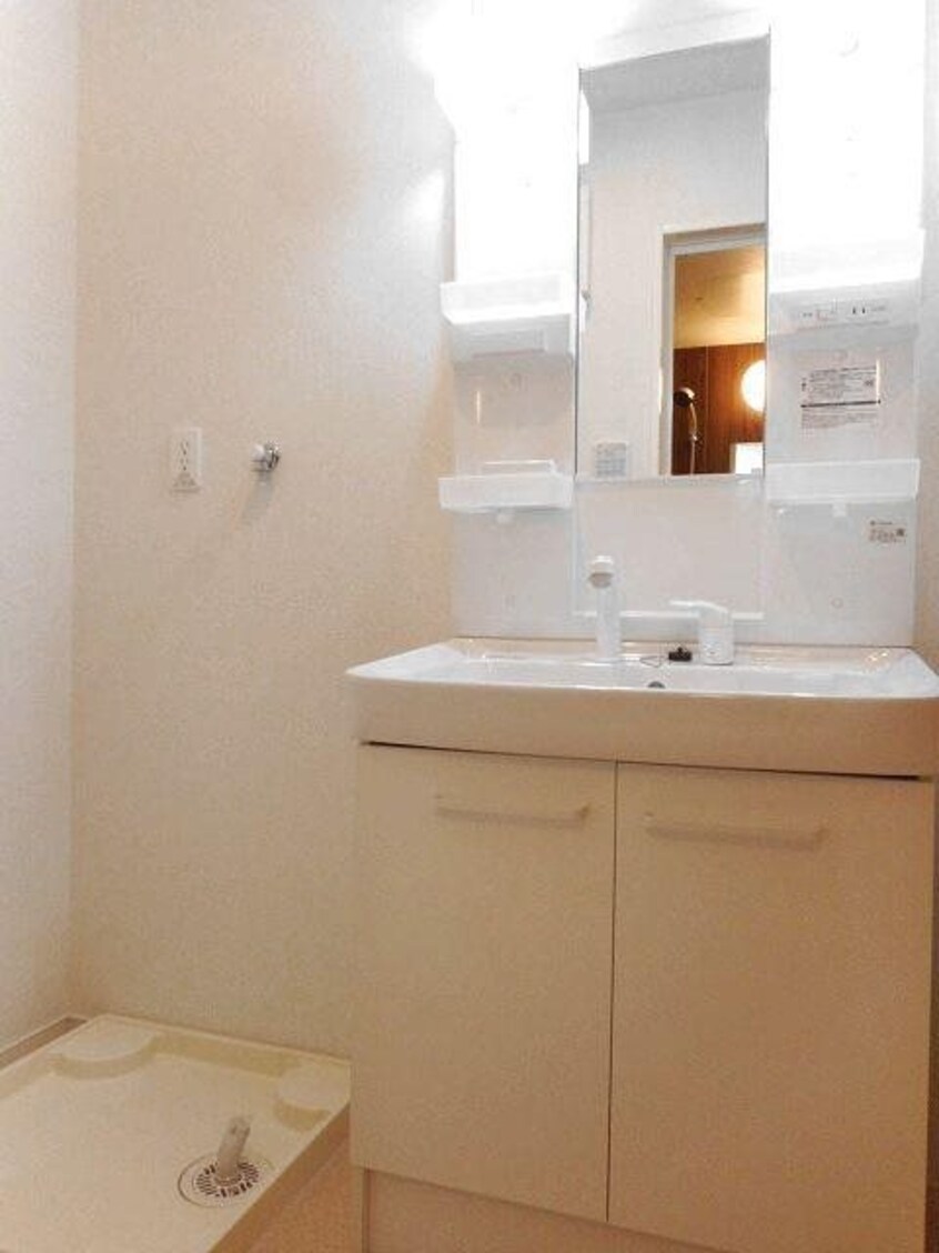  ラ　ラ　プラント