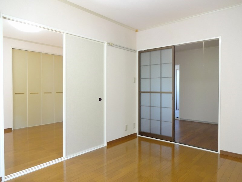  メイプルタウンA棟