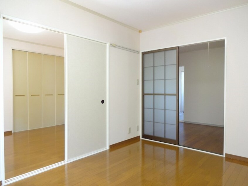  メイプルタウンA棟