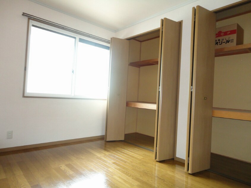  グランドール沢村Ａ