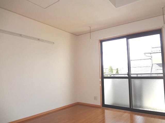  サニーコート・村井