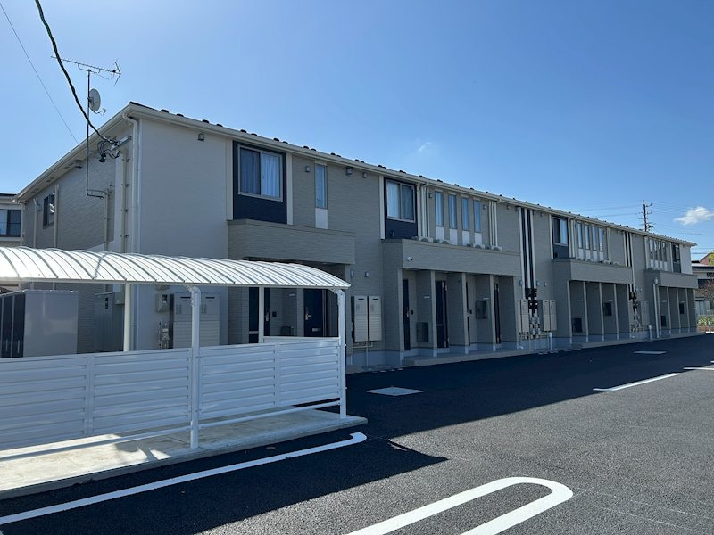  トレアティック島内