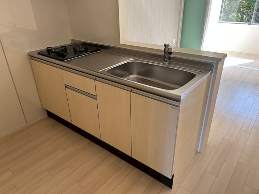  トレアティック島内