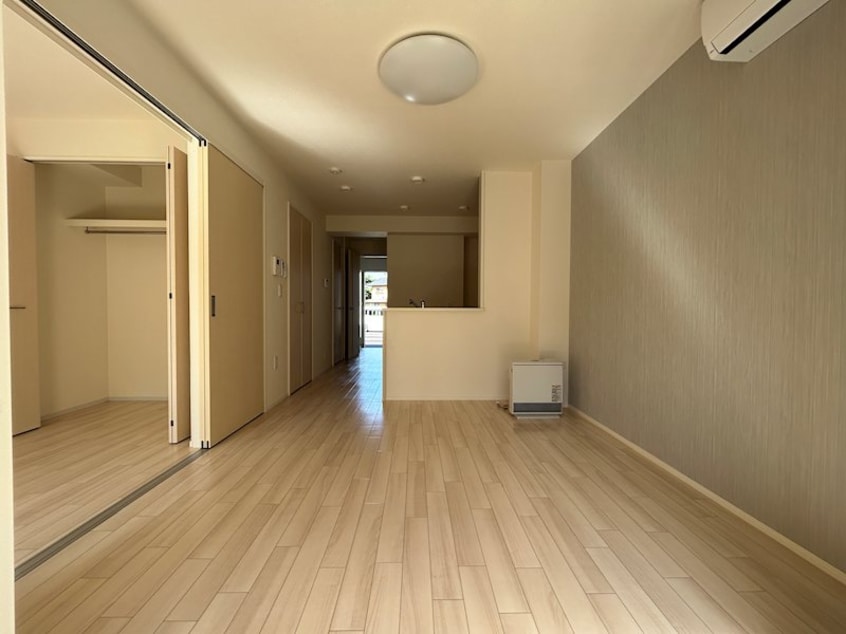  トレアティック島内