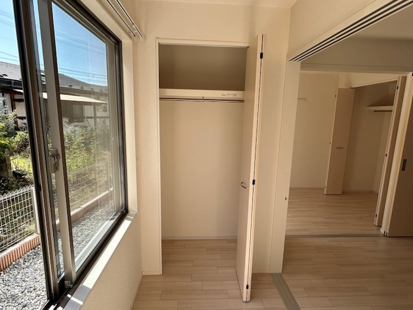  トレアティック島内