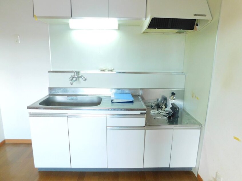  リヴェール美里