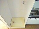 洗濯機置き場　写真は201号室（参考） ハイツアイワ二番館
