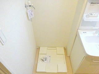 写真は101号室です（参考） バレンシア