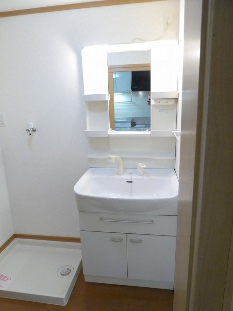 写真は102号室です（参考） セレッソ・Ａ