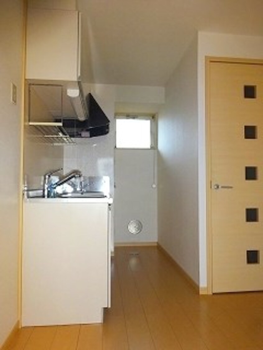 写真は105号室（参考） グランピア西条