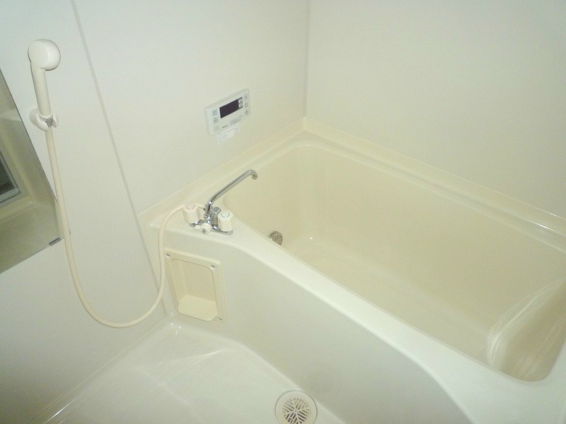 写真は205号室です。（参考） カメリアガーデン