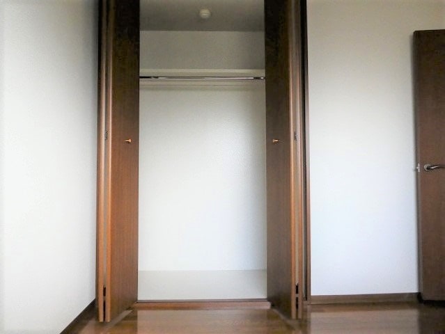 写真は207号室です。（参考） カメリアガーデン