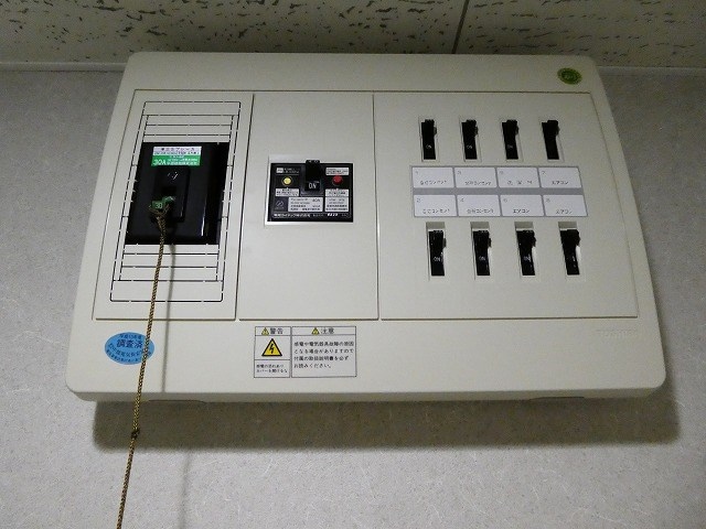 写真は207号室です。（参考） カメリアガーデン