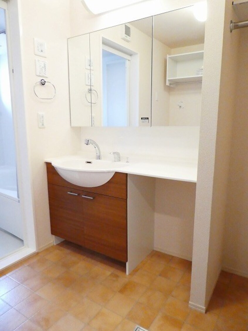  セジュール八幡イースト