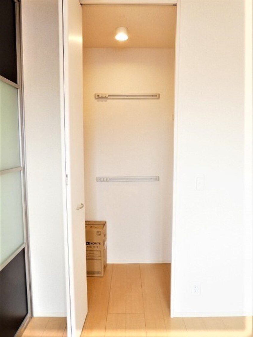  セジュール八幡イースト