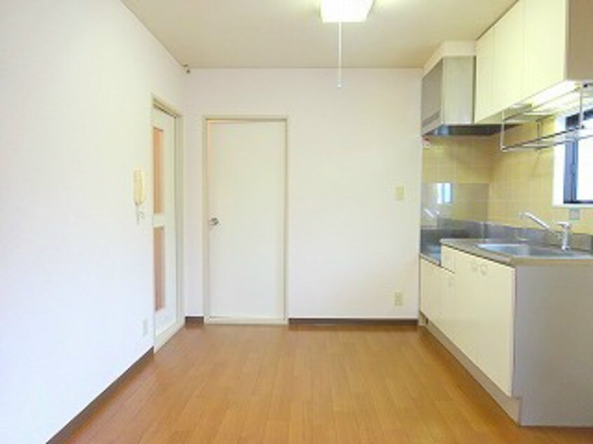  エステート西条Ａ棟