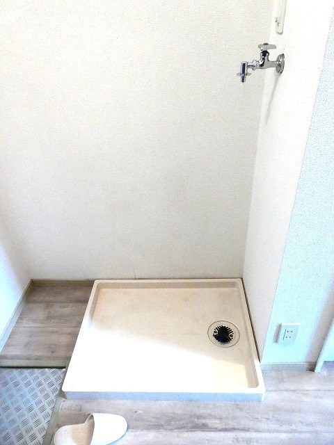 洗濯機置き場 レザン長者