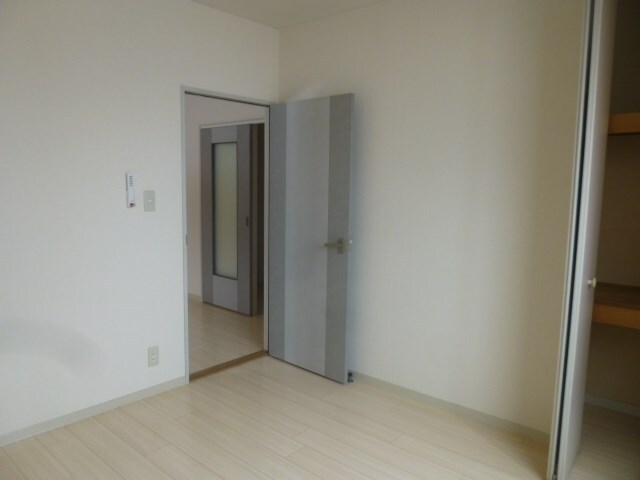 写真は101号室です（参考） ホワイトディアス松川B棟