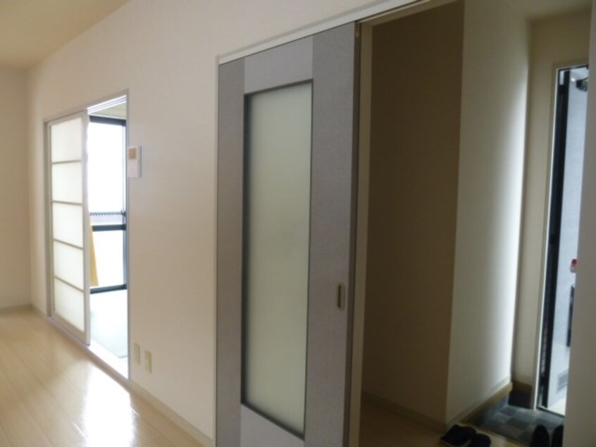 写真は101号室です（参考） ホワイトディアス松川B棟