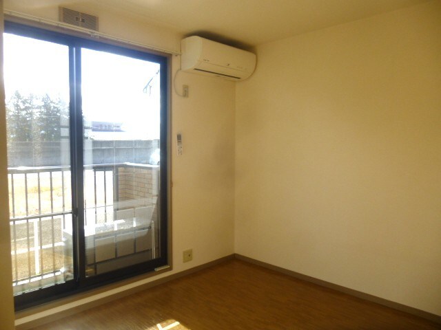 写真は別部屋です。（参考） サンガーデン中野IID