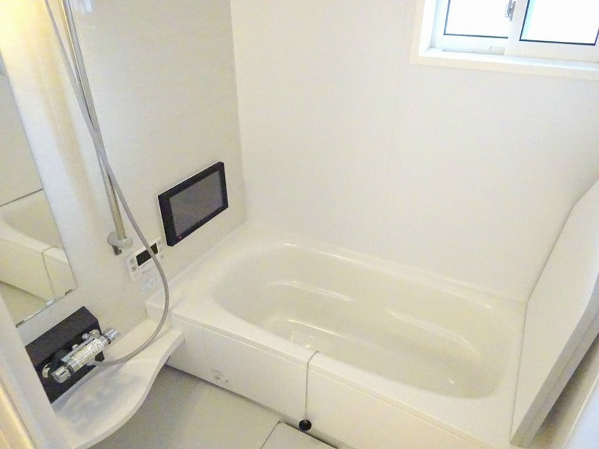 写真は203号室です（参考） ウィット新町　Ａ棟