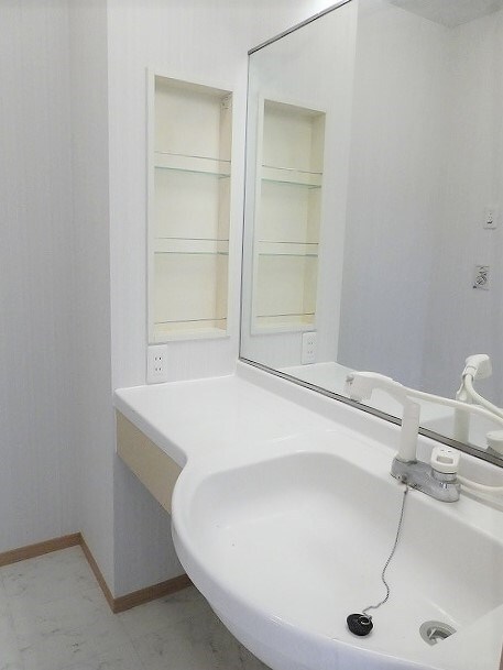 写真は105号室です（参考） パークヒルズＢ