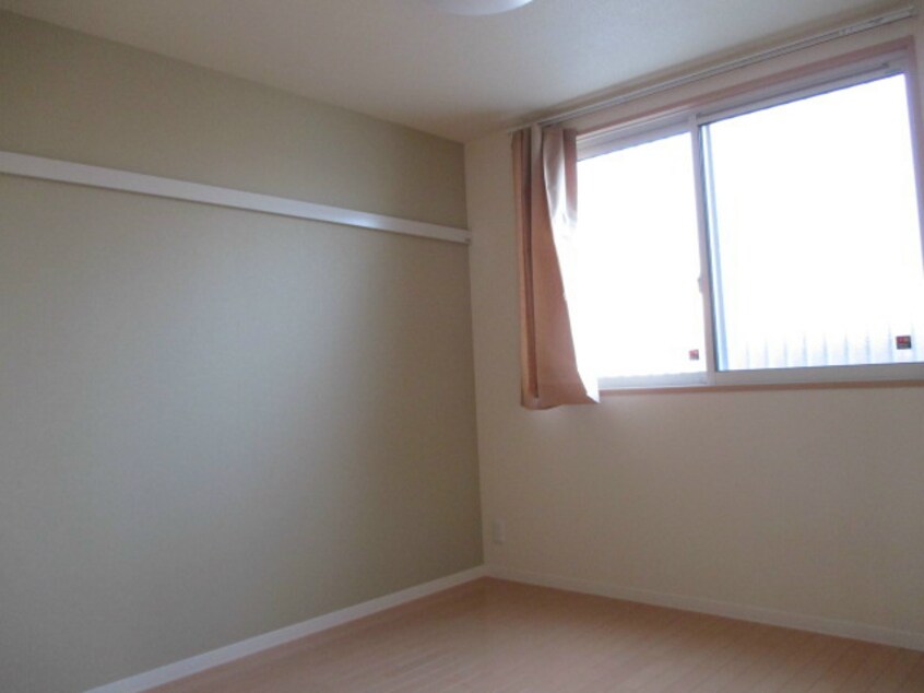 北側洋室！ パークハイムB