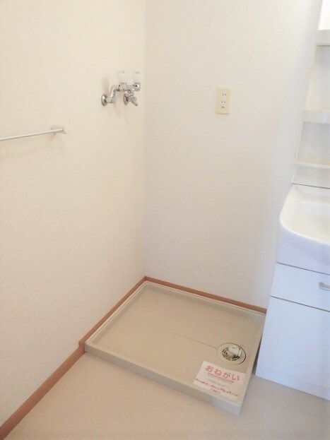 洗濯機置き場　写真は別部屋です（参考） フォレスターＡ