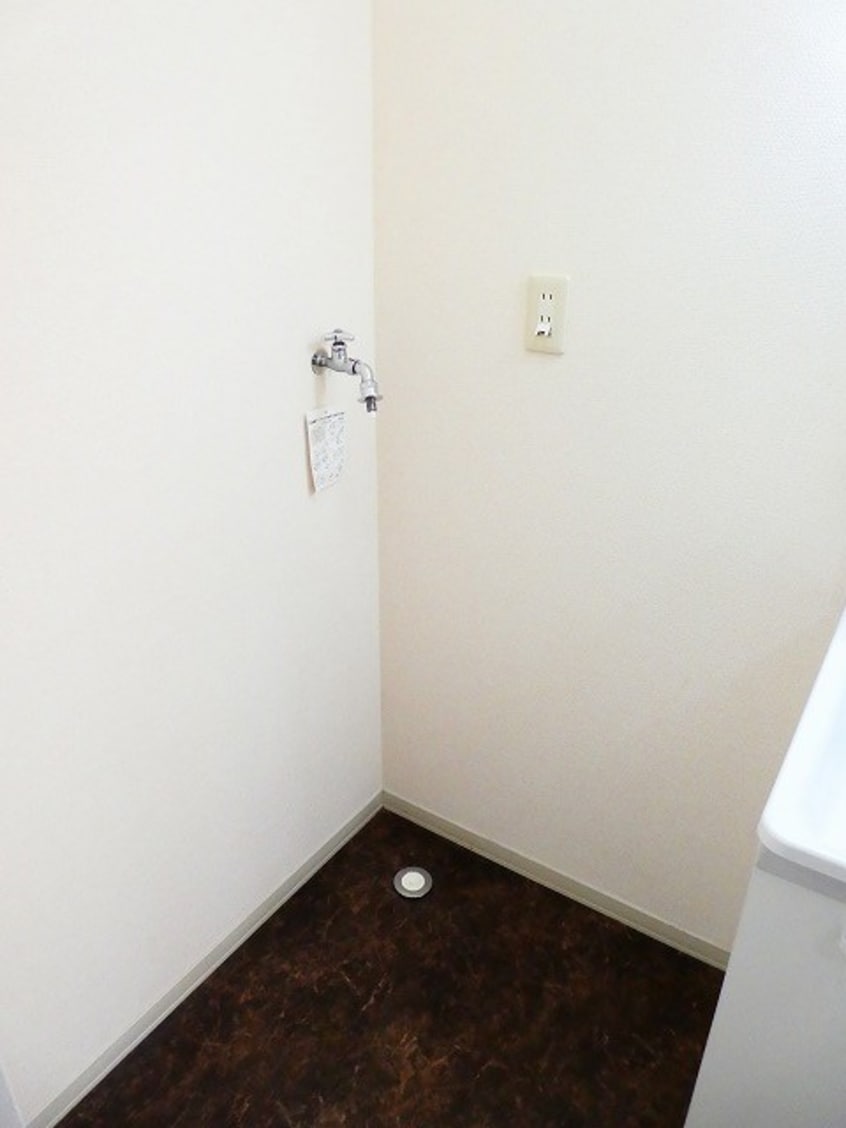 洗濯機置き場 フレグランスやまとＢ棟