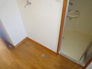 写真は201号室です（参考） コーポラスサカイ