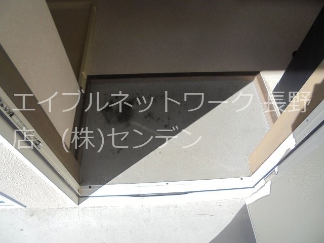  コーポ屋島