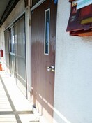 写真は11号室（参考） 三楽荘