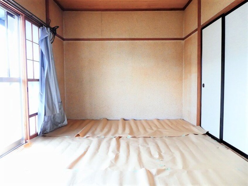 写真は11号室（参考） 三楽荘