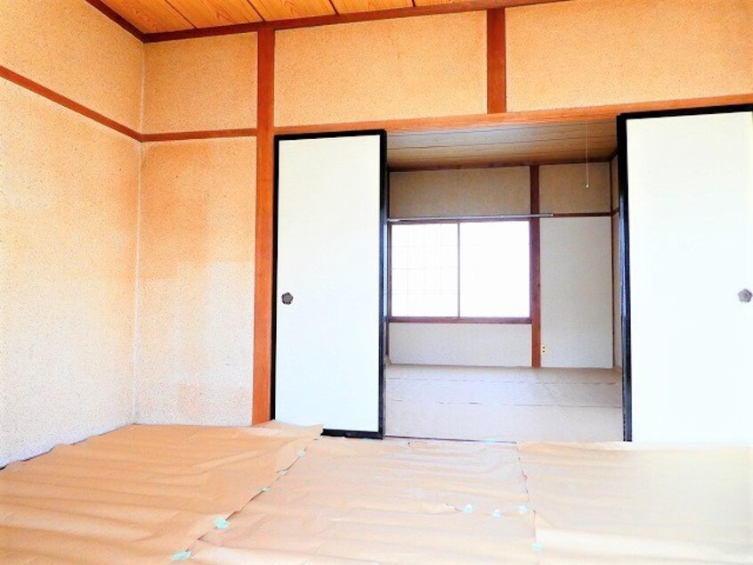 写真は11号室（参考） 三楽荘