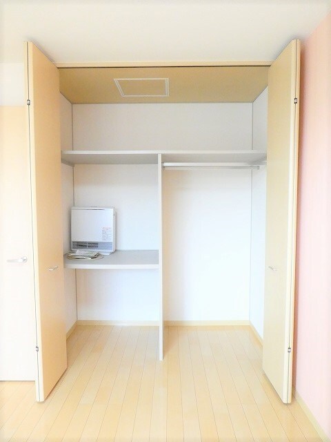  ファミーユいずもＤ棟