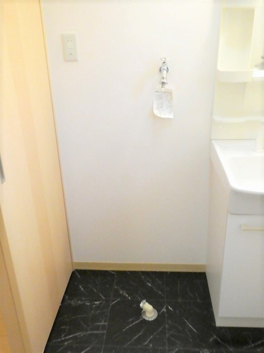  ファミーユいずもＤ棟