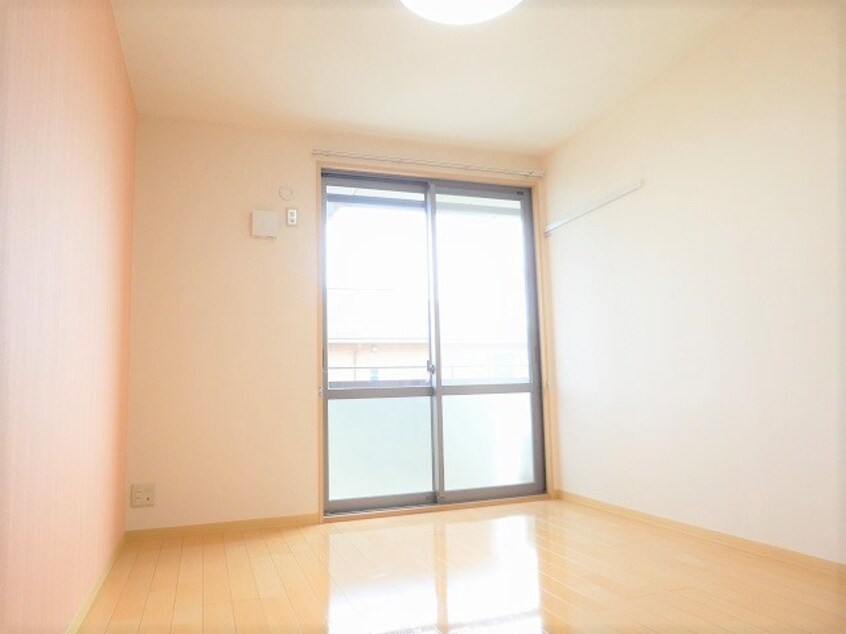  ファミーユいずもＤ棟