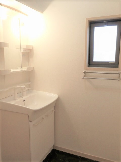  ファミーユいずもＤ棟