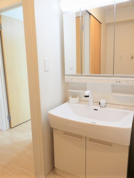 写真は201号室です（参考） ラヴィアンN