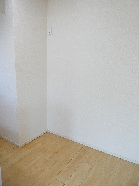 写真は201号室です（参考） ラヴィアンN