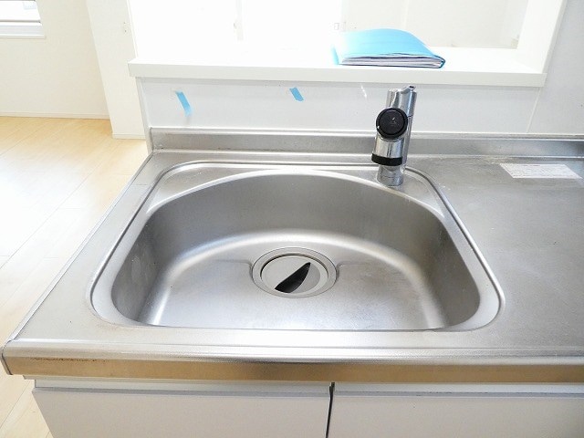 写真は201号室です（参考） ラヴィアンN